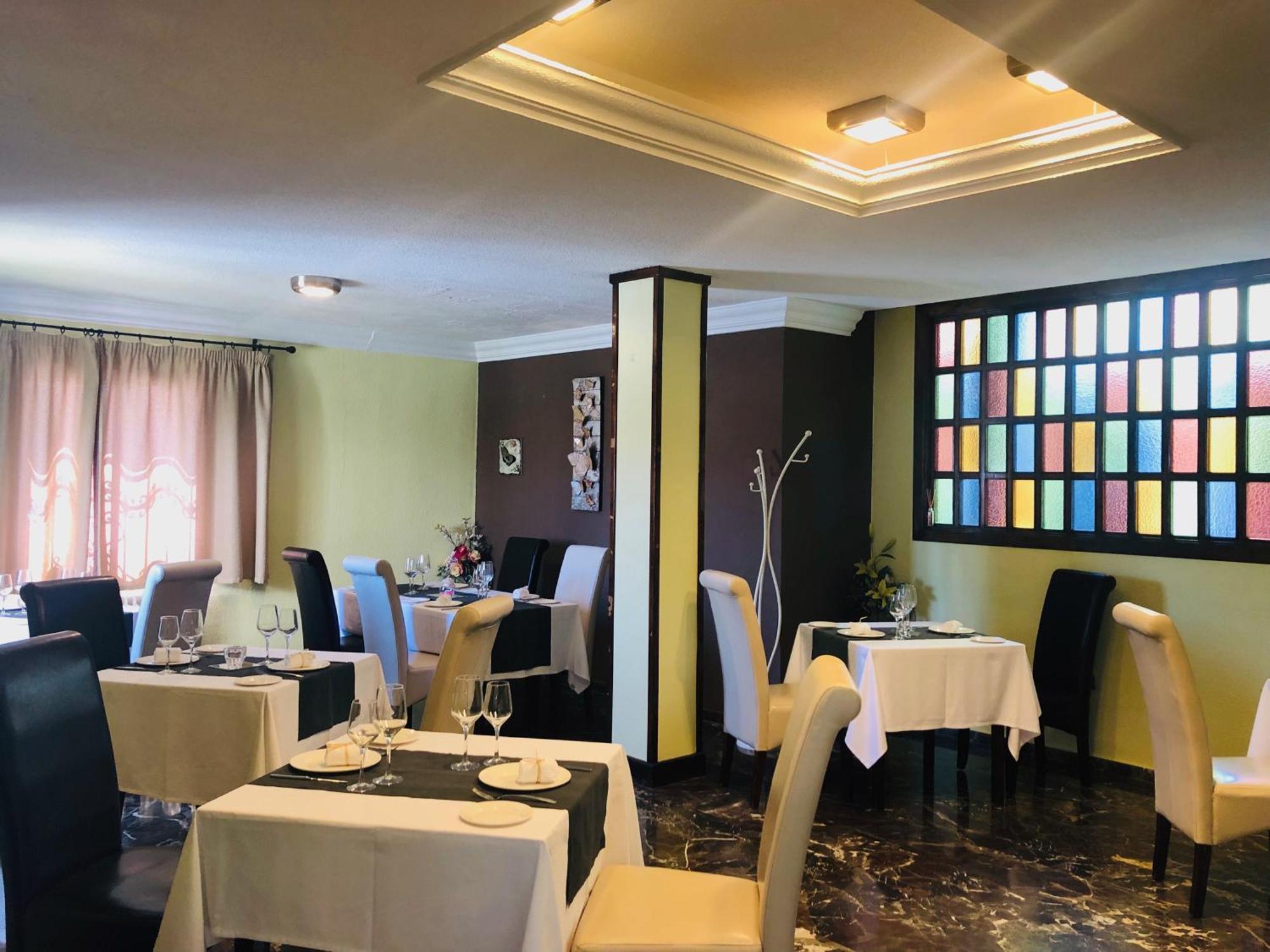 Hotel Puerta Nazari Orgiva Esterno foto