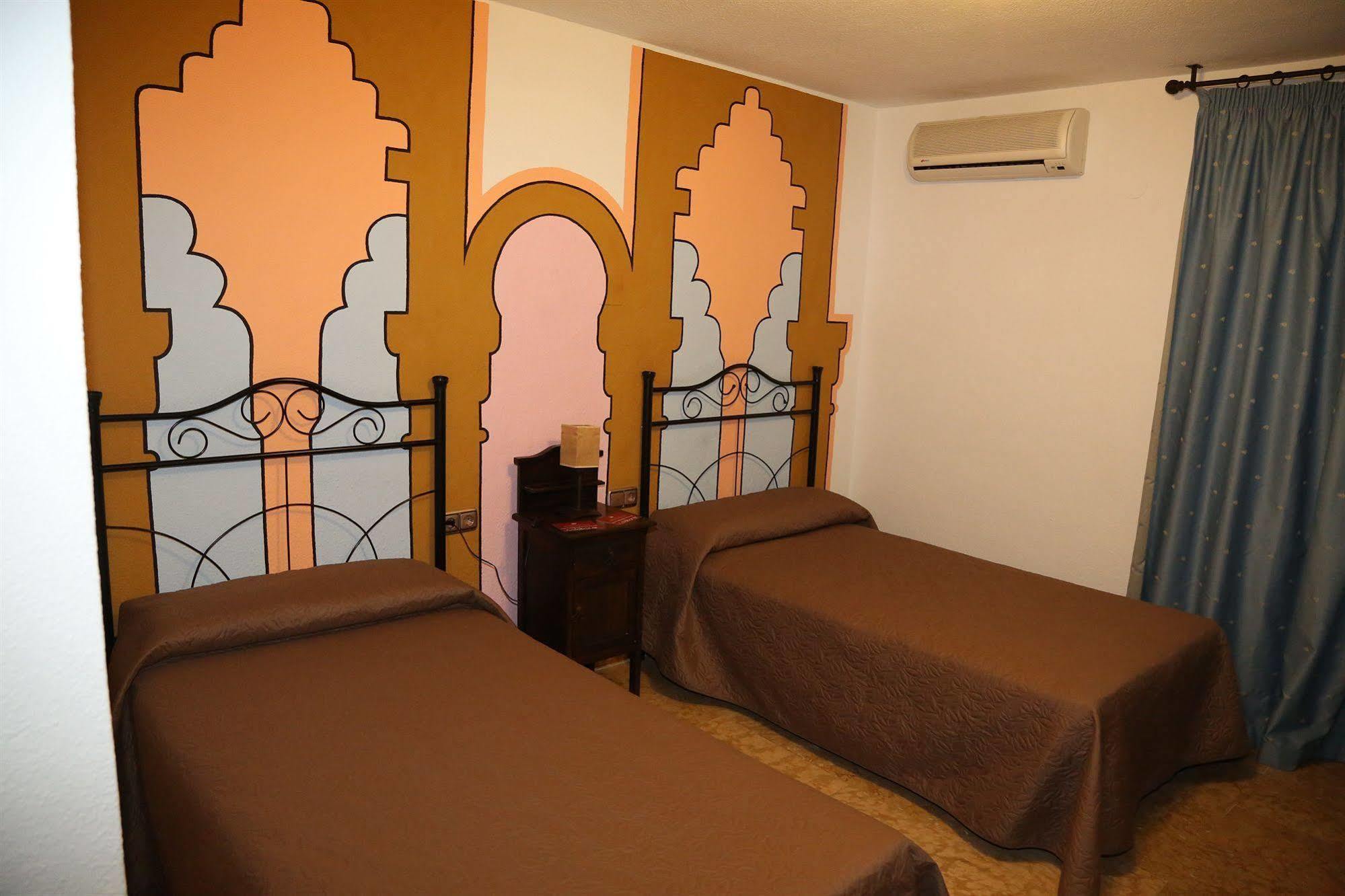 Hotel Puerta Nazari Orgiva Esterno foto