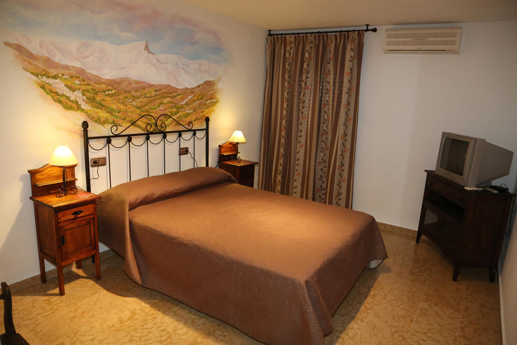 Hotel Puerta Nazari Orgiva Esterno foto
