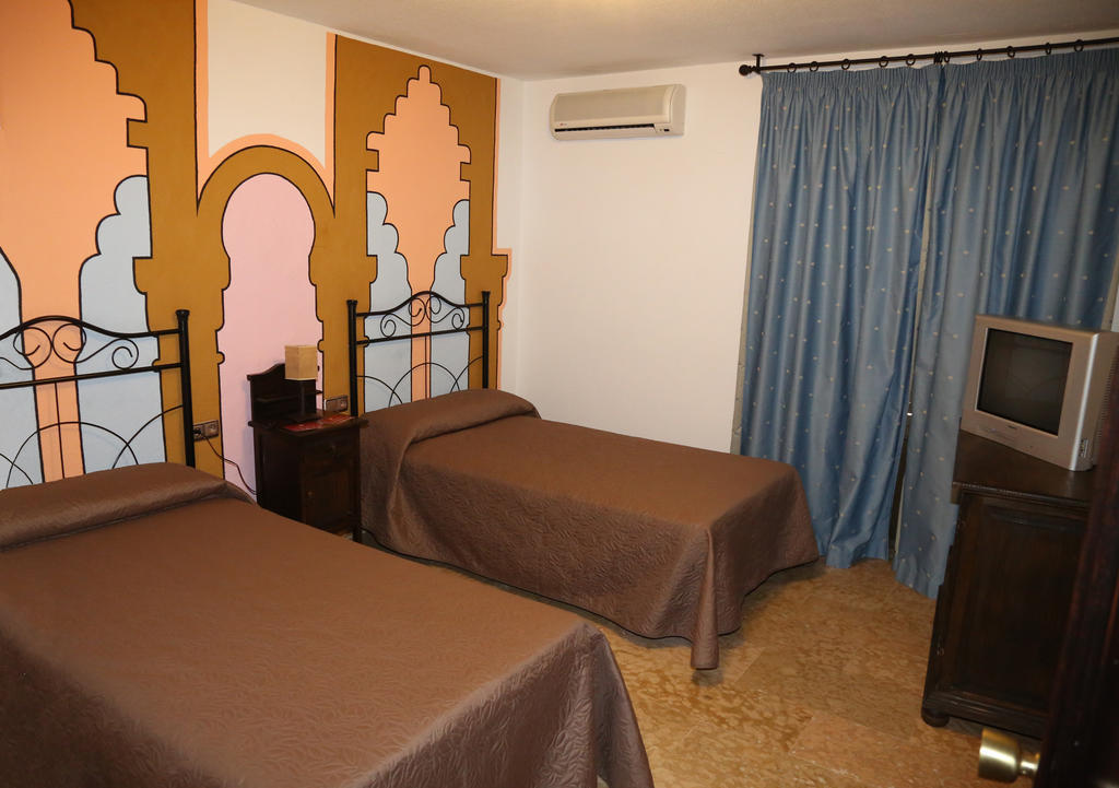 Hotel Puerta Nazari Orgiva Esterno foto